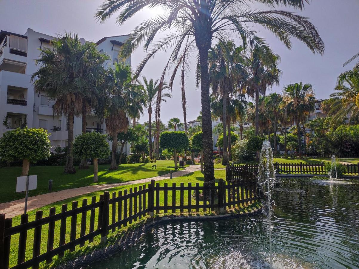 Costalita On The Beach - 3 Bedroom Cosy Apartment Estepona Dış mekan fotoğraf