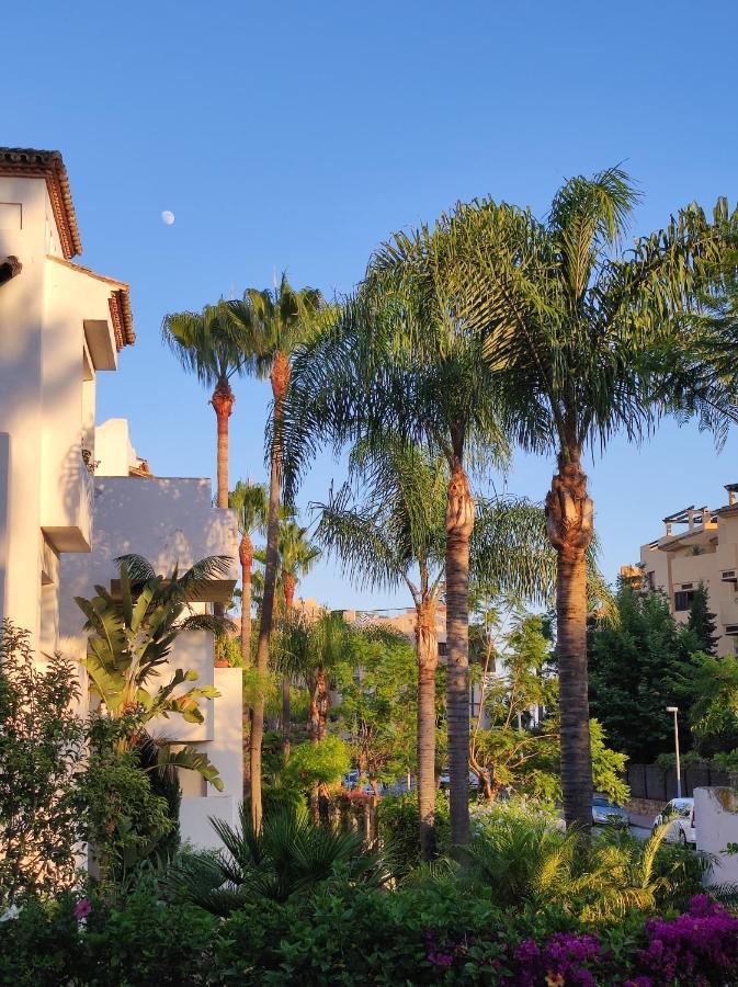 Costalita On The Beach - 3 Bedroom Cosy Apartment Estepona Dış mekan fotoğraf